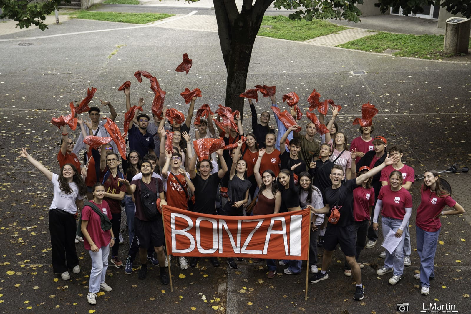 BONZ'AI — 2 / 3